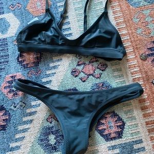 White Fox Boutique Dark Green / Grey Bikini